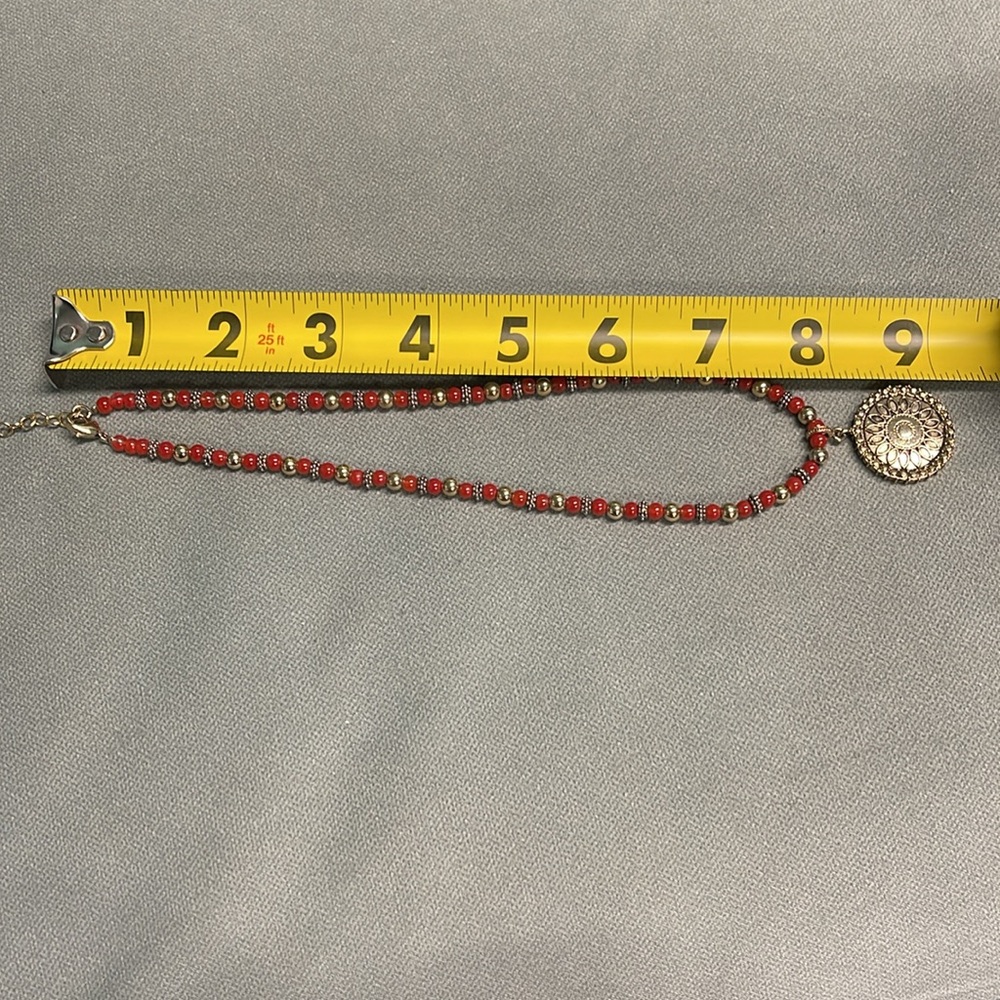 VINTAGE NAPIER CORNELIAN RED BEADS & GOLD TONE BEADS SUNDIAL MEDALLION NECKLACE - Picture 8 of 12